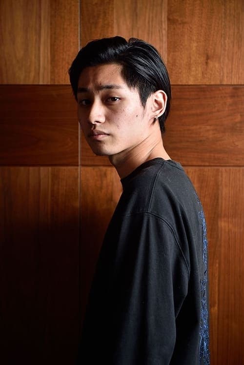 平岡拓真 foto
