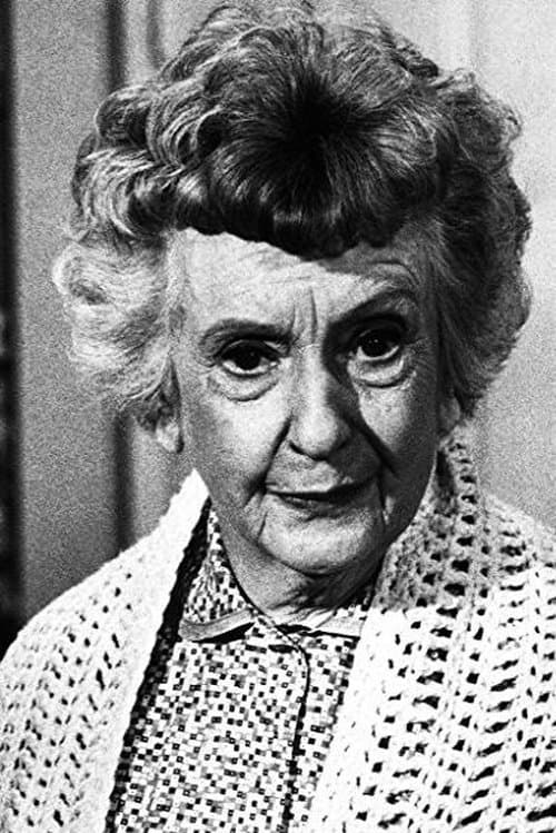 Ruth McDevitt foto