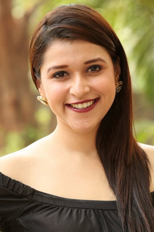 Mannara Chopra foto
