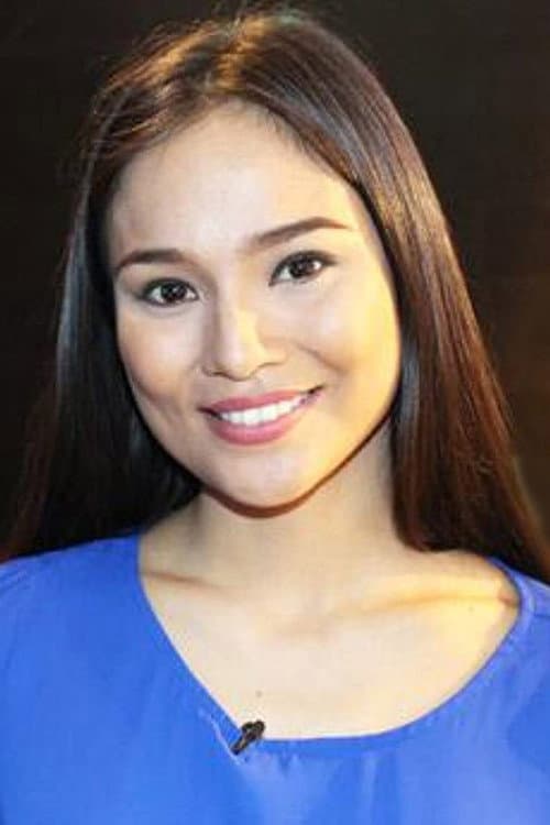 Julia Clarete foto