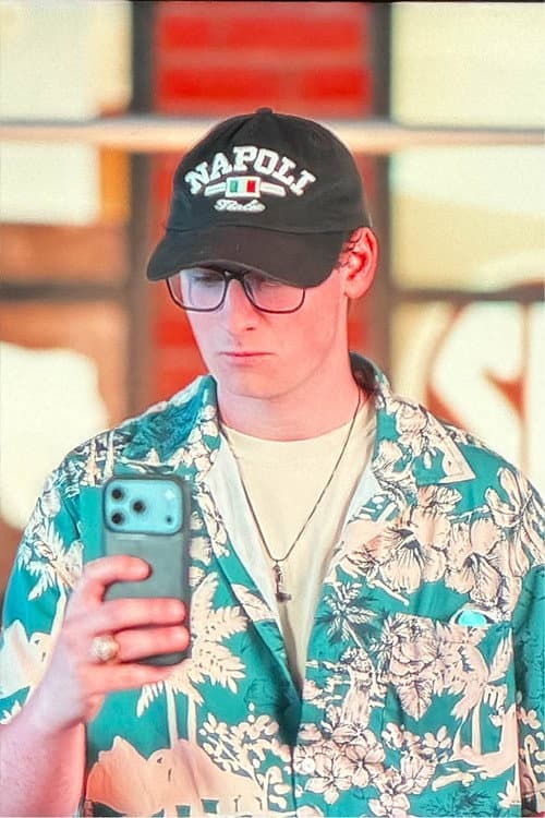 Connor N. F. Field foto