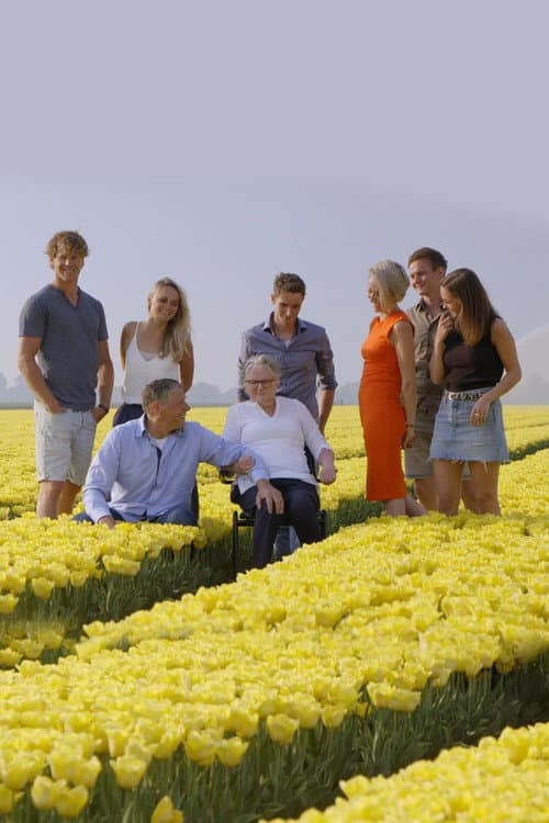 Het leven gaat niet altijd over tulpen (2021) poster