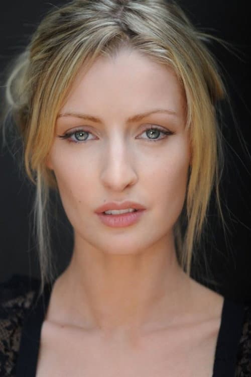Hannah Cowley foto