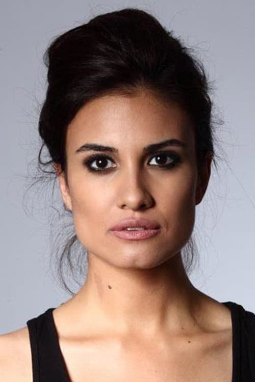 Gizem Soysaldı foto
