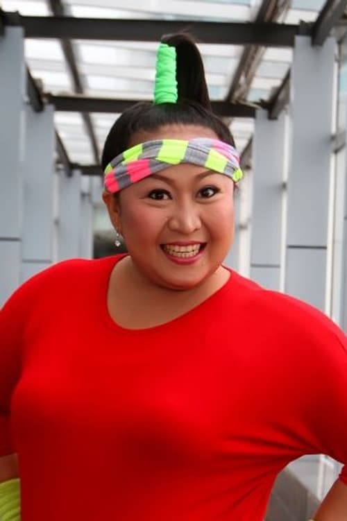 Yessi Kenyang foto