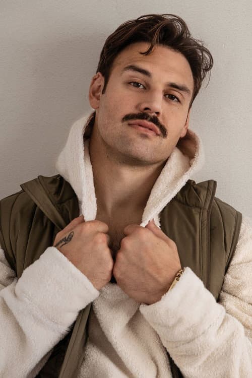Ryan Guzman foto