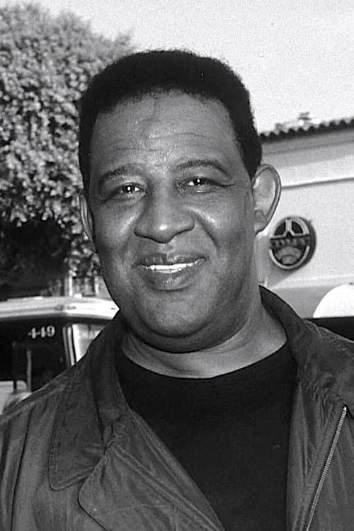 Frank McRae foto