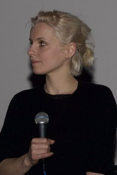 Carla MacKinnon foto