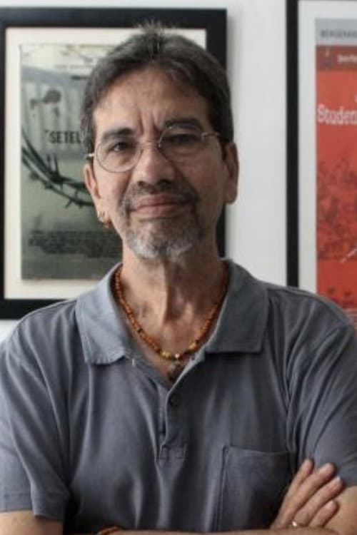 Tino Saroengallo foto