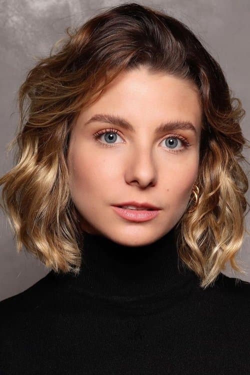 Julia Foti foto