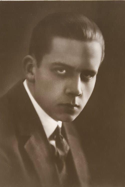 Kaarlo Angerkoski foto