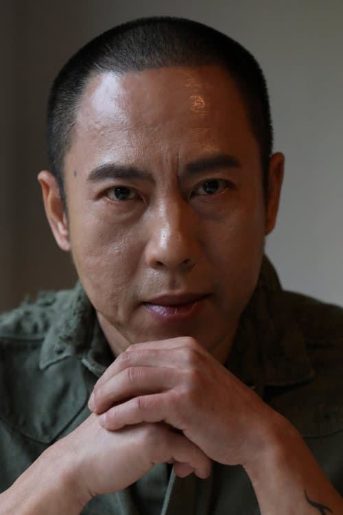 브루스 칸 foto