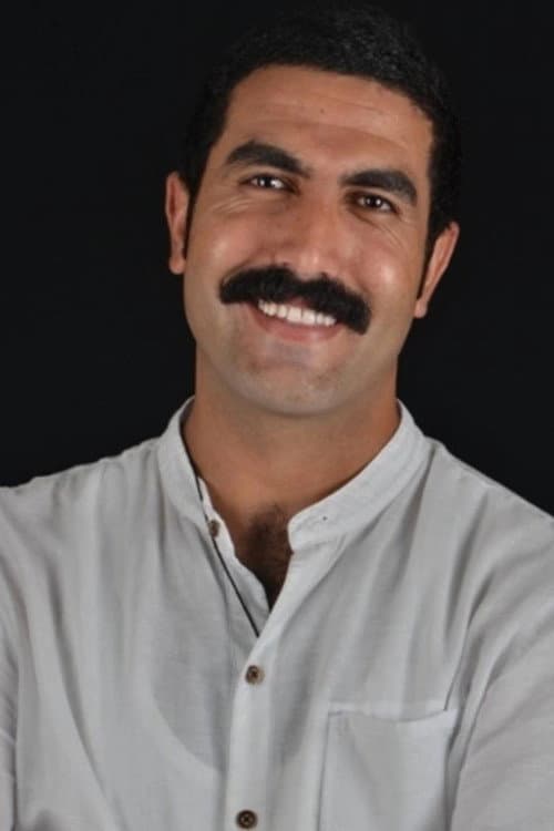 Suat Usta foto