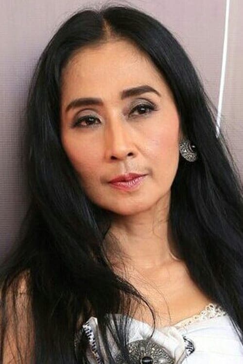 Ayu Laksmi foto