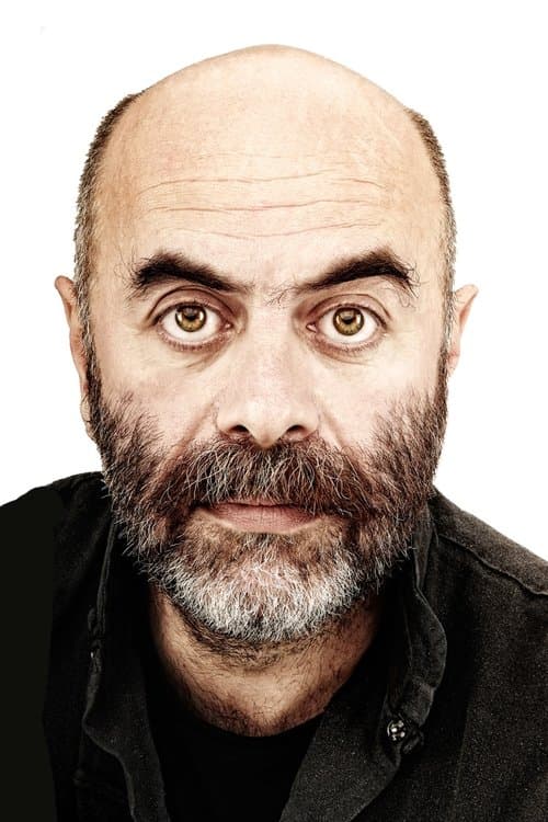 Ezel Akay foto