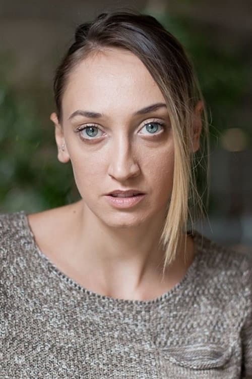 Ilona Brezoianu foto