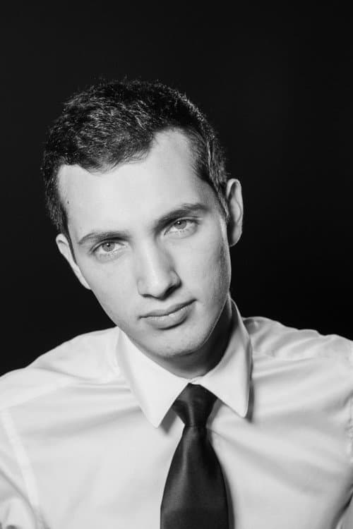 Sam Mizrahi-Powell foto