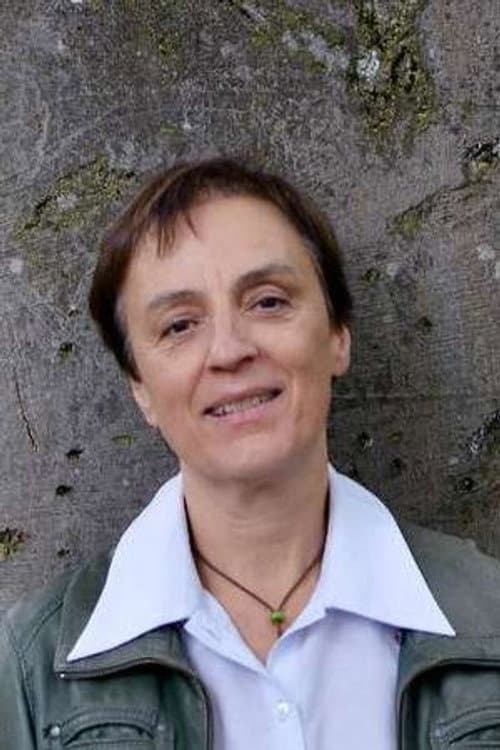 Lisa Eder foto