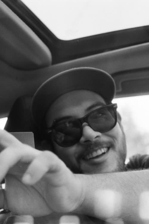 Kyle C Johnson foto