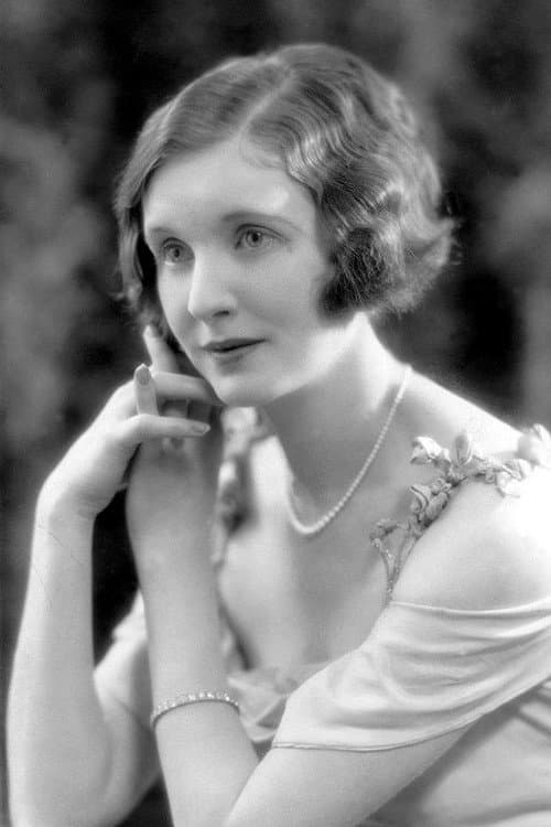 June Tripp foto