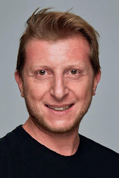 Ömür Arpacı foto