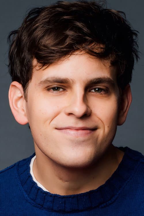 Taylor Trensch foto