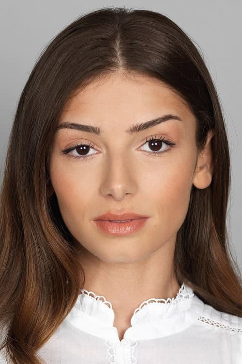 Mimi Keene foto