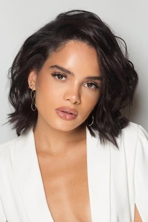 Carol Macedo foto