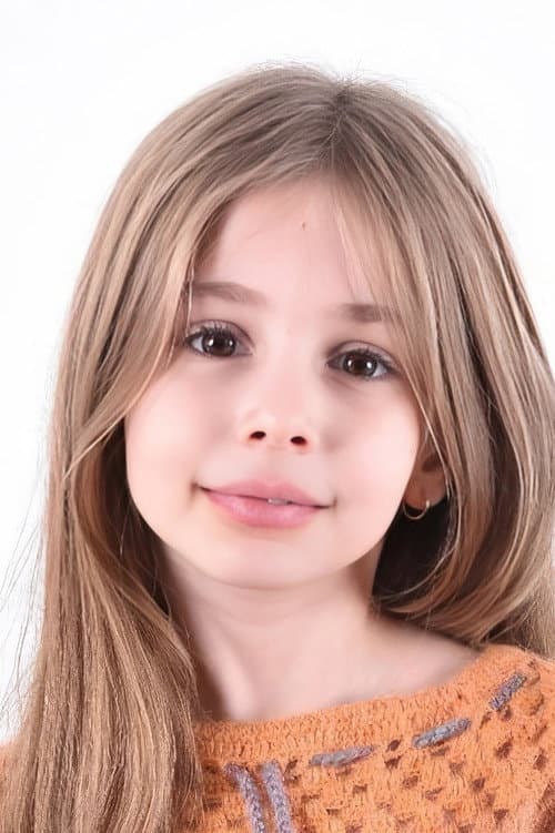 Azra Aksu foto