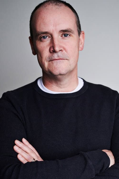 Alec Nicholls foto