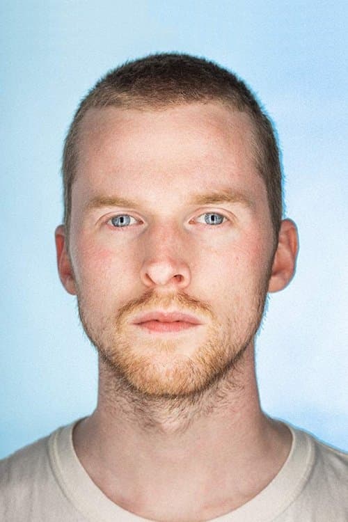 Logan Hawkes foto