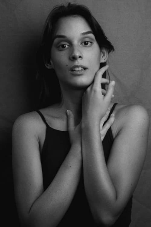 Adriana Mojica foto