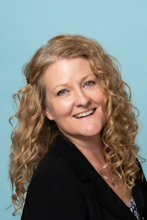 Jennifer Day foto