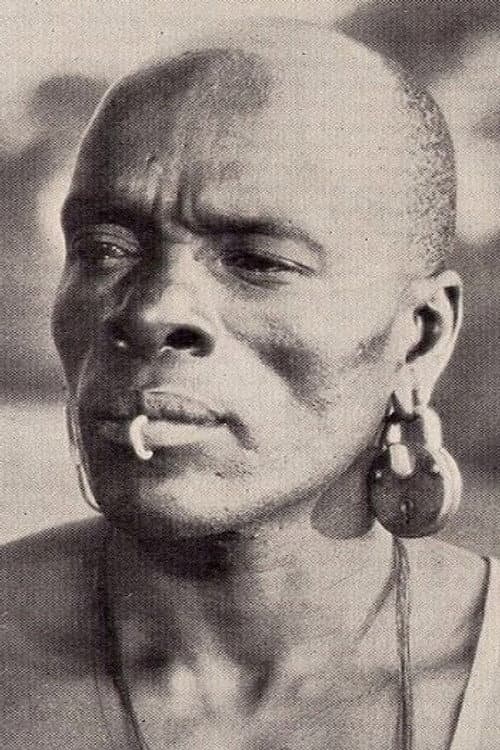 Mutia Omoolu foto