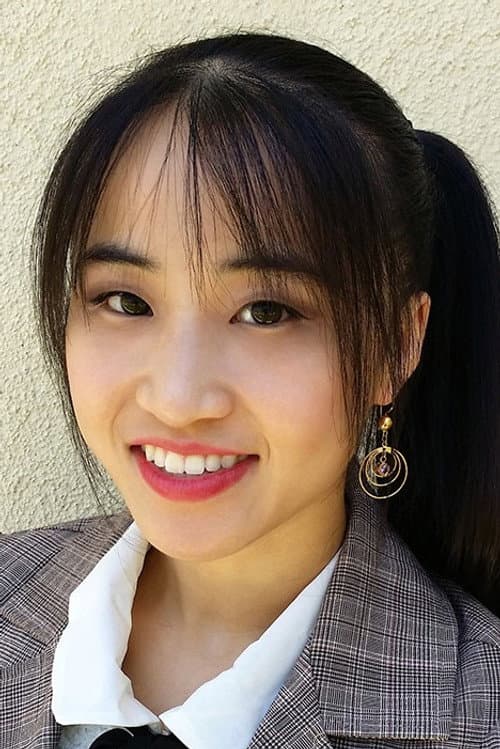 Xanthe Huynh foto