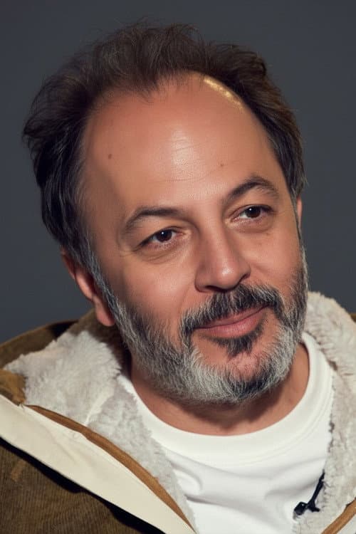 Cem Akyoldaş foto