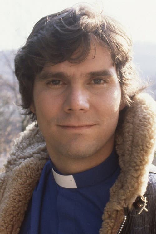James Aubrey foto
