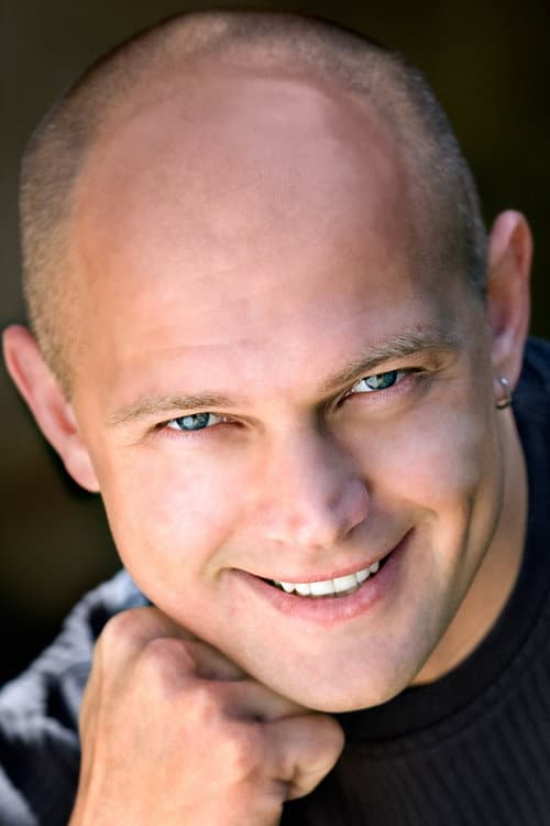Artem Mishin foto
