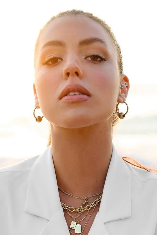 Mia Rouba M. Kiss foto
