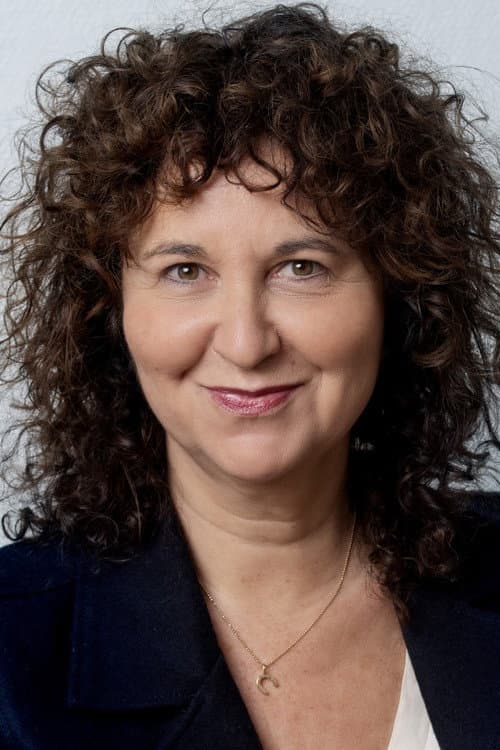 Denize Karabuda foto