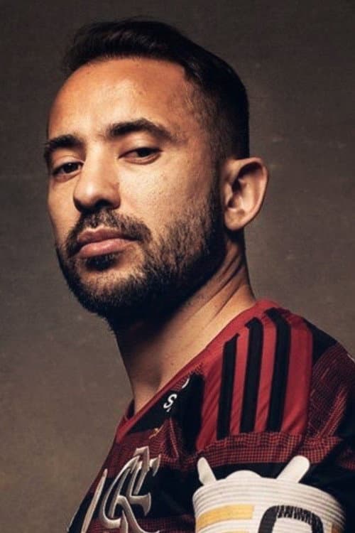 Everton Ribeiro foto
