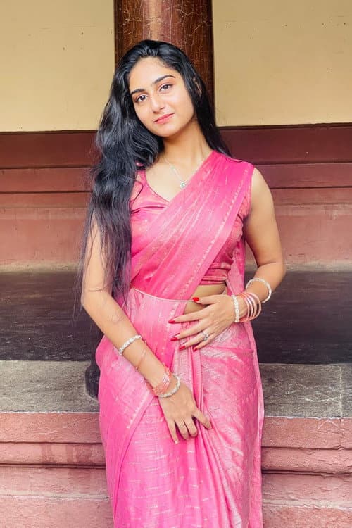 Ananya foto