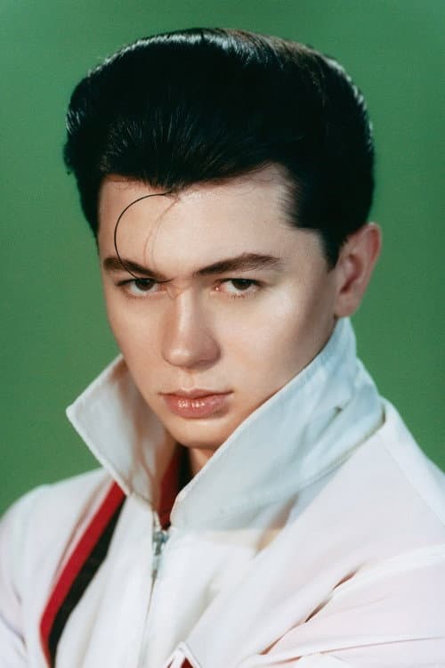 Elliot James Reay foto