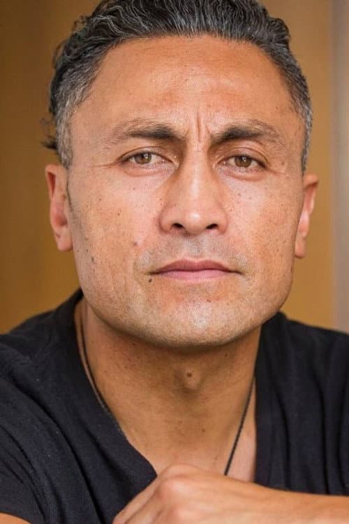 Rene Naufahu foto