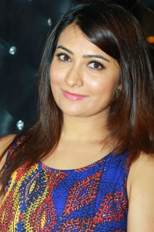 Radhika Pandit foto