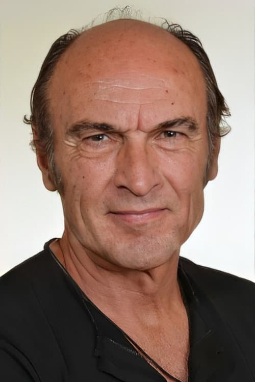 Turhan Kaya foto