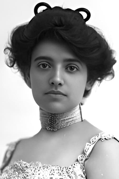 Bijou Fernandez foto