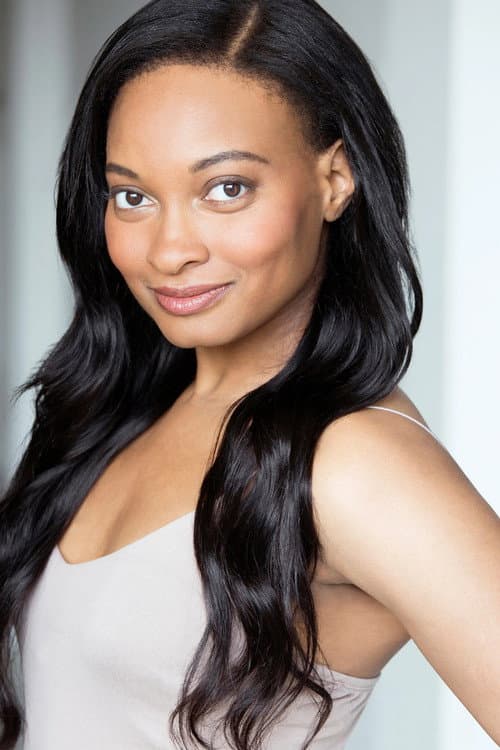 Krystle Ferdinand foto
