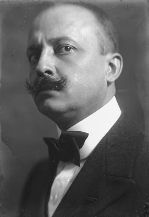 Filippo Tommaso Marinetti foto