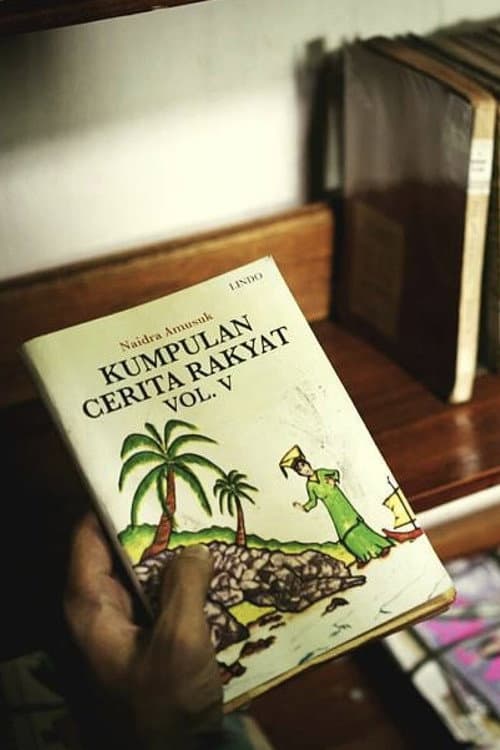 Pustaka (2016) poster